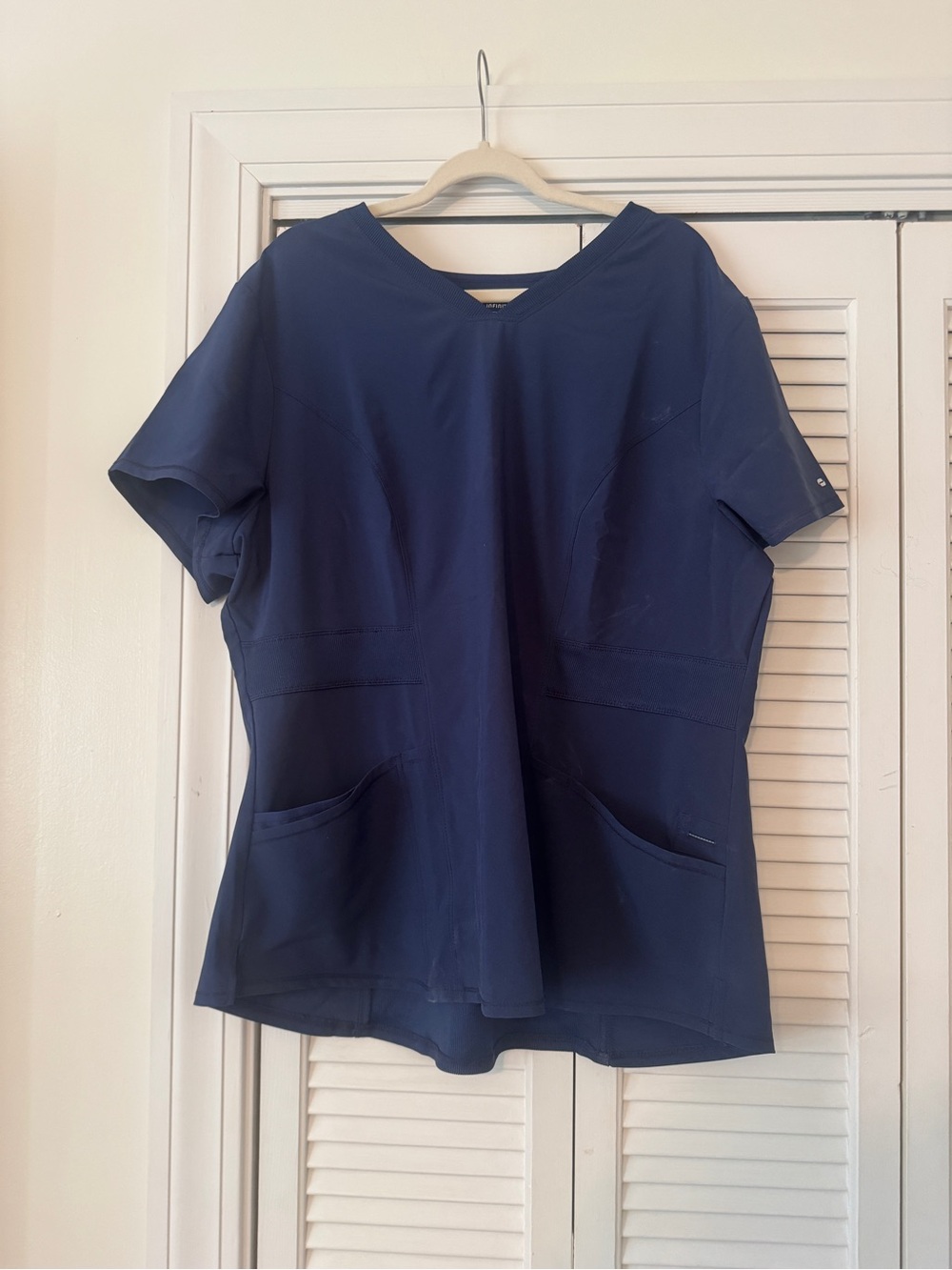 Cherokee Infinity Scrub Top